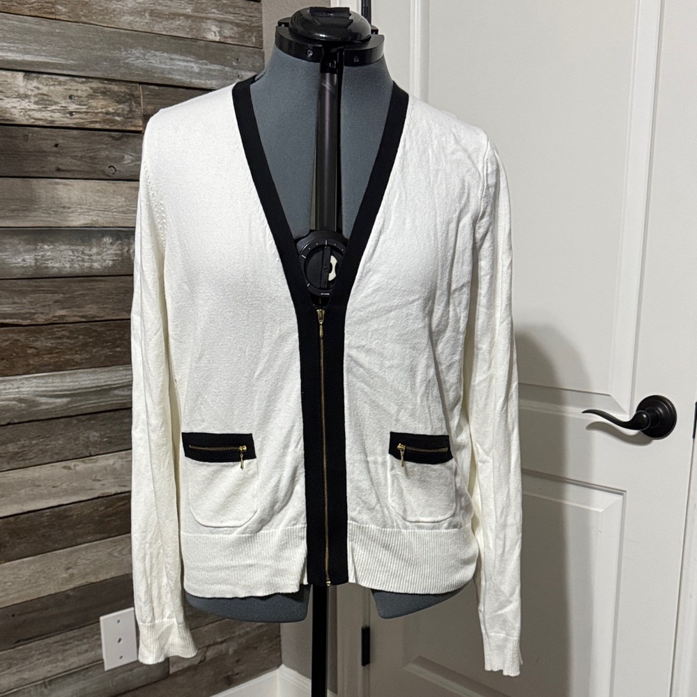 Ann Taylor Black and White Knit Cardigan
